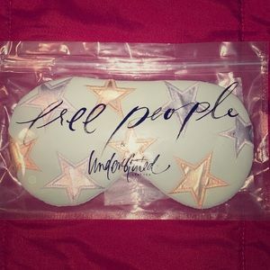 COPY - NWT free people ⭐️ eye mask